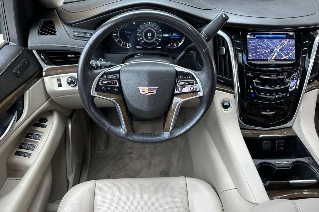 used 2020 Cadillac Escalade car, priced at $31,994