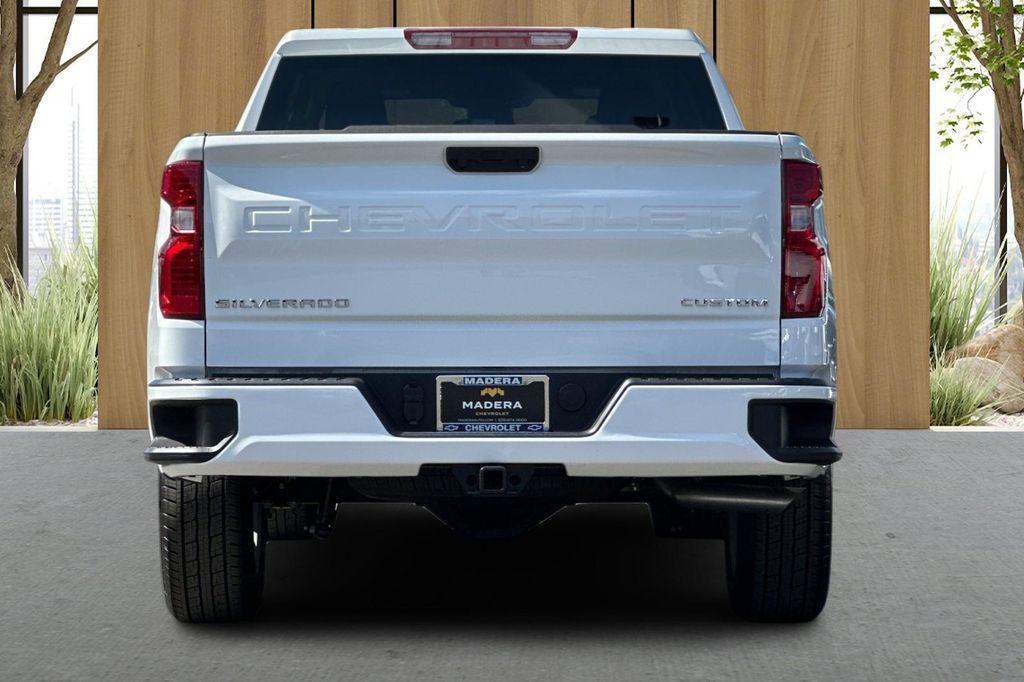 new 2026 Chevrolet Silverado 1500 car, priced at $39,195