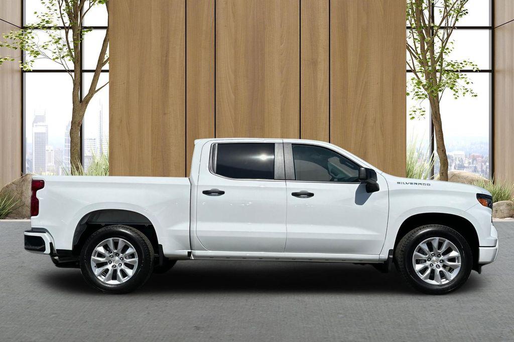 new 2026 Chevrolet Silverado 1500 car, priced at $39,195