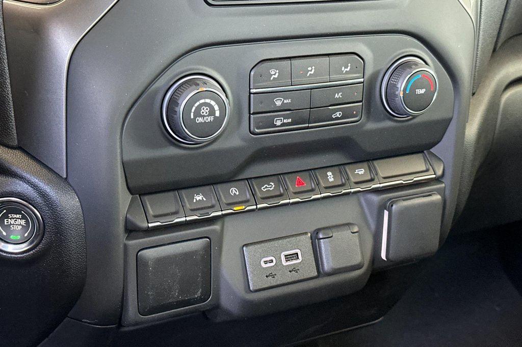 new 2026 Chevrolet Silverado 1500 car, priced at $39,195