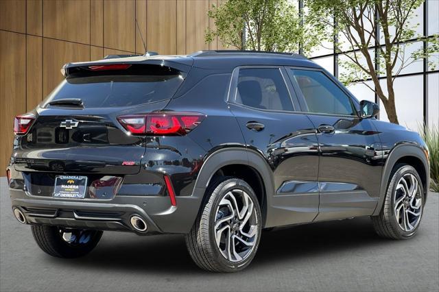 new 2025 Chevrolet TrailBlazer car, priced at $27,899