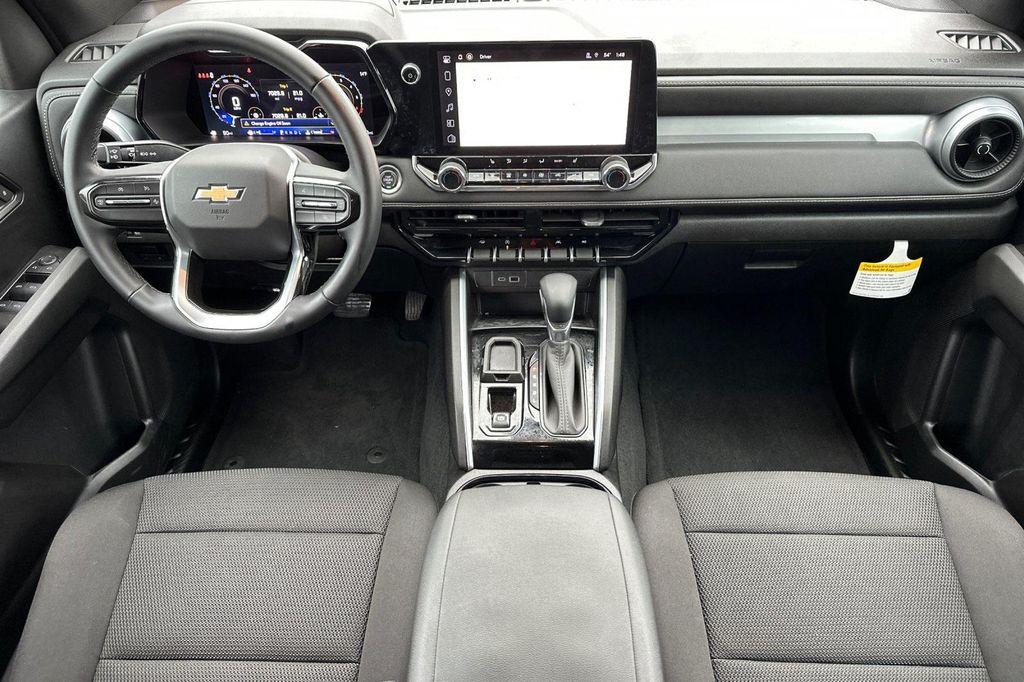 new 2025 Chevrolet Colorado car, priced at $33,340