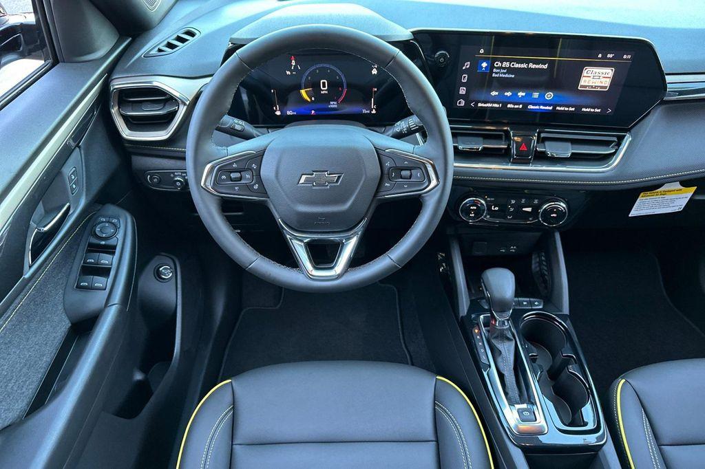 new 2025 Chevrolet TrailBlazer car, priced at $28,680