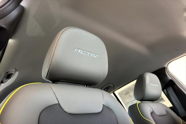 new 2025 Chevrolet Trax car, priced at $26,940
