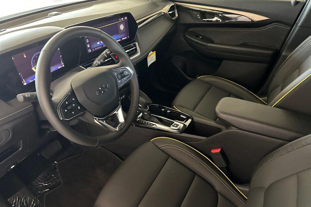 new 2025 Chevrolet TrailBlazer car, priced at $32,325