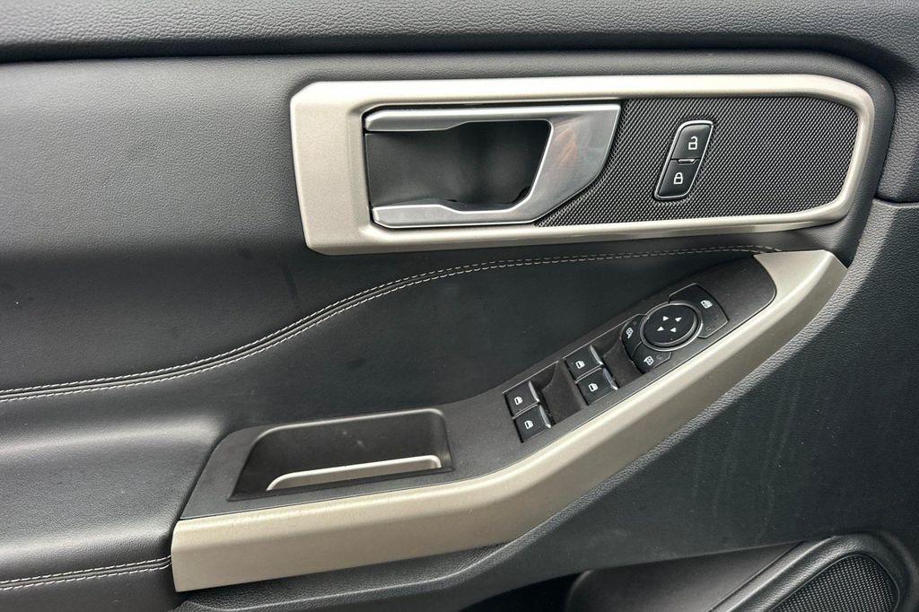used 2023 Ford Explorer car, priced at $24,995