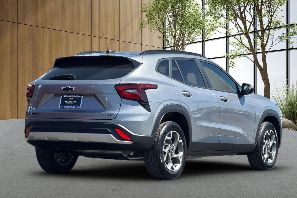 new 2025 Chevrolet Trax car, priced at $24,110