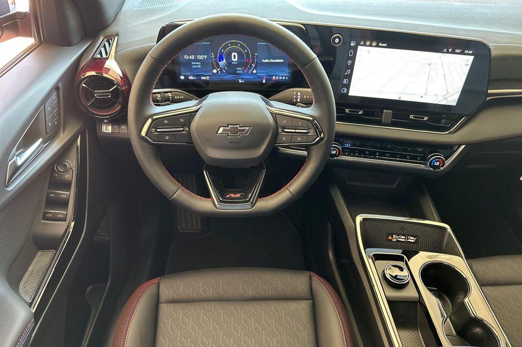 new 2026 Chevrolet Equinox car, priced at $37,335