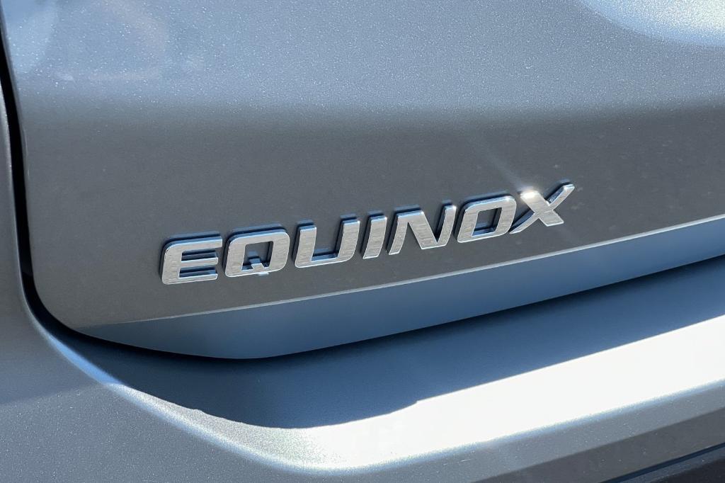 new 2024 Chevrolet Equinox car, priced at $30,149