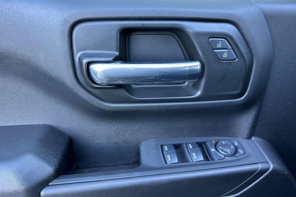 used 2025 Chevrolet Silverado 1500 car, priced at $37,997