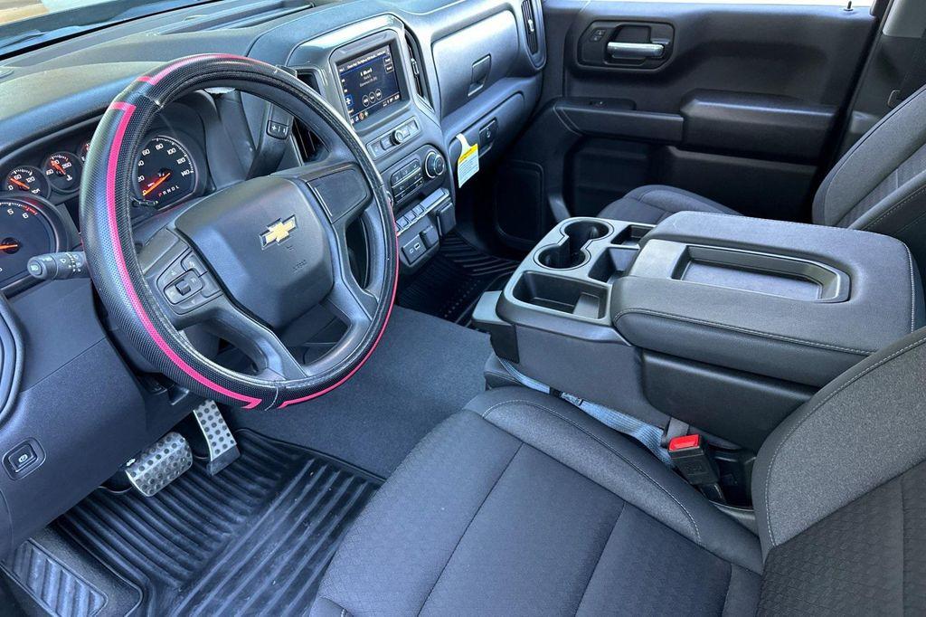 used 2025 Chevrolet Silverado 1500 car, priced at $37,997