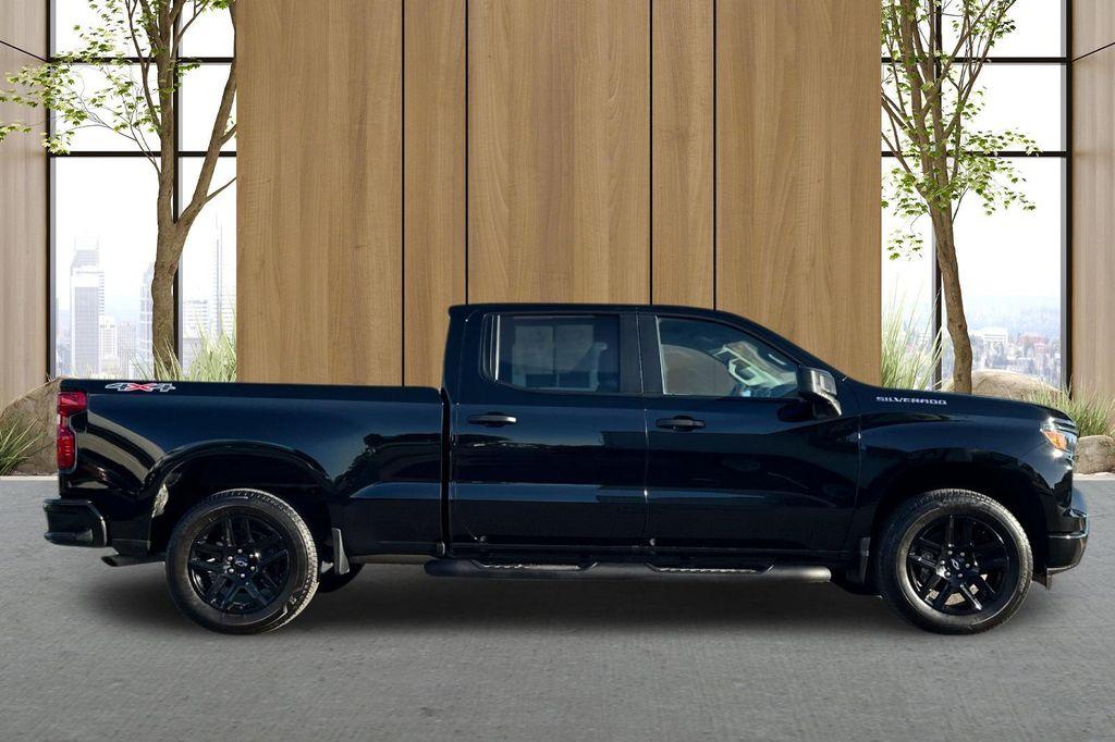 used 2025 Chevrolet Silverado 1500 car, priced at $37,997