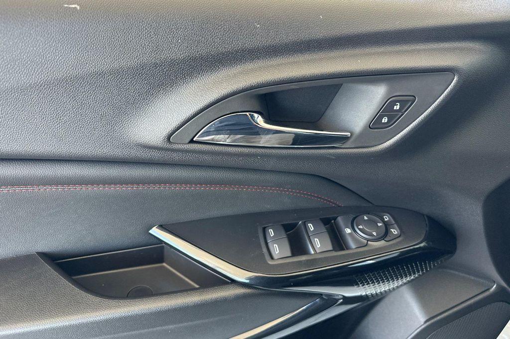 new 2025 Chevrolet Trax car, priced at $25,585