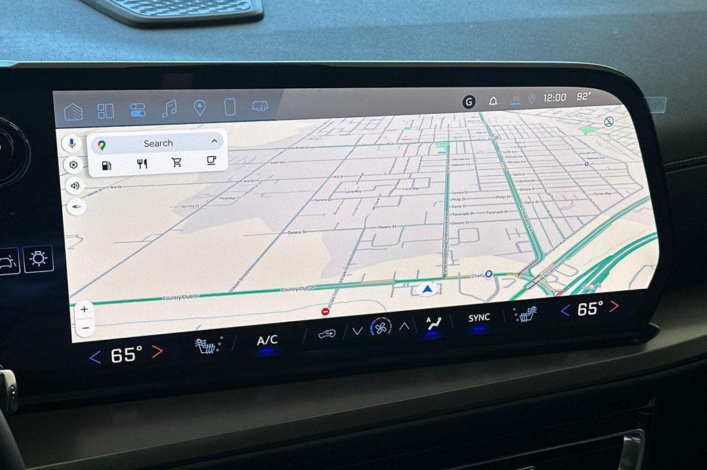new 2025 Chevrolet Traverse car, priced at $51,770