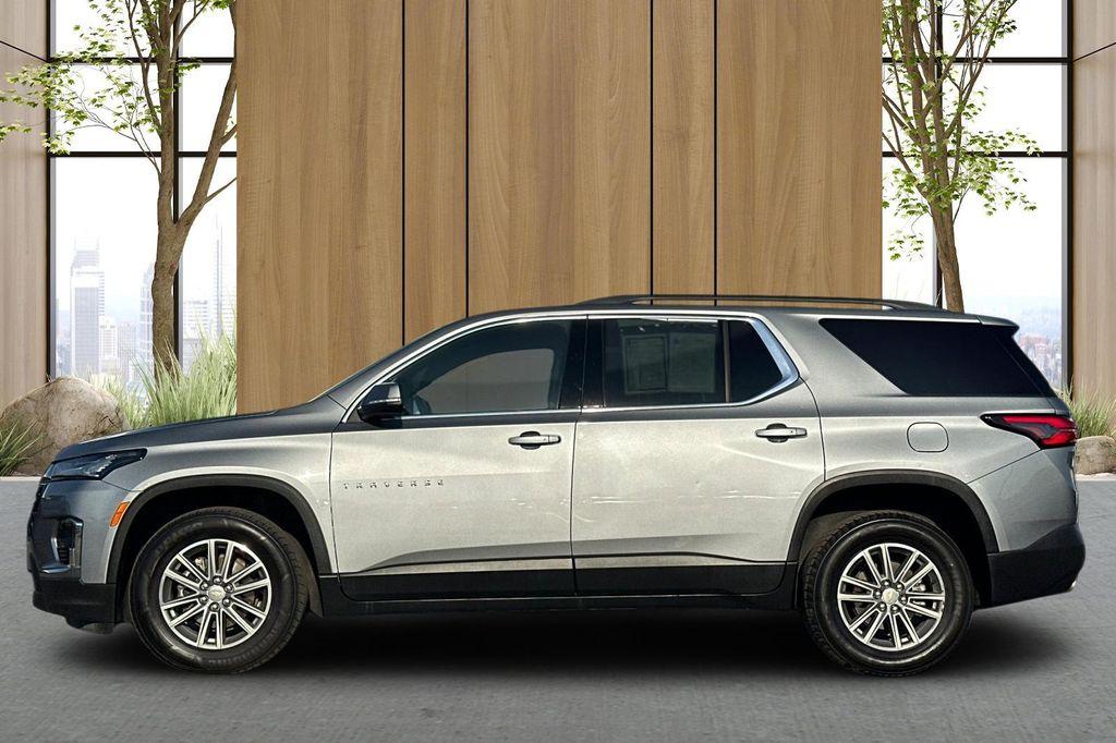 used 2023 Chevrolet Traverse car, priced at $23,953