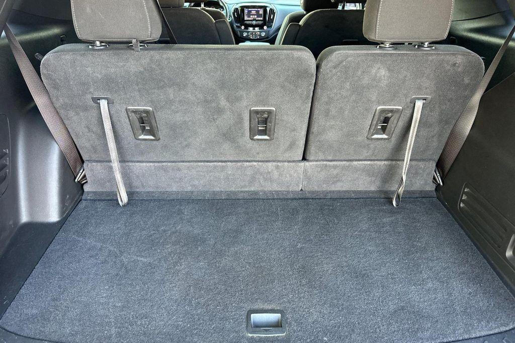used 2023 Chevrolet Traverse car, priced at $23,953