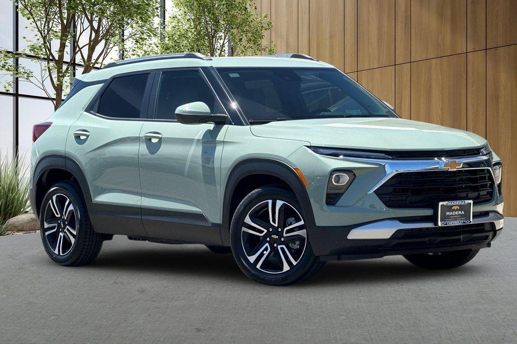 new 2026 Chevrolet TrailBlazer car, priced at $27,430