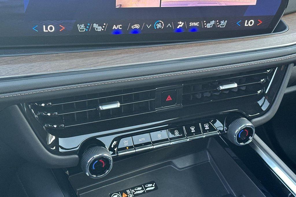 new 2025 Chevrolet Tahoe car, priced at $83,105
