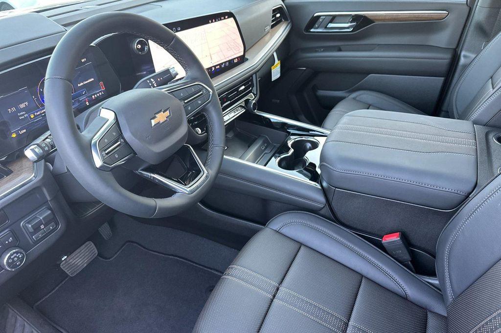 new 2025 Chevrolet Tahoe car, priced at $83,105
