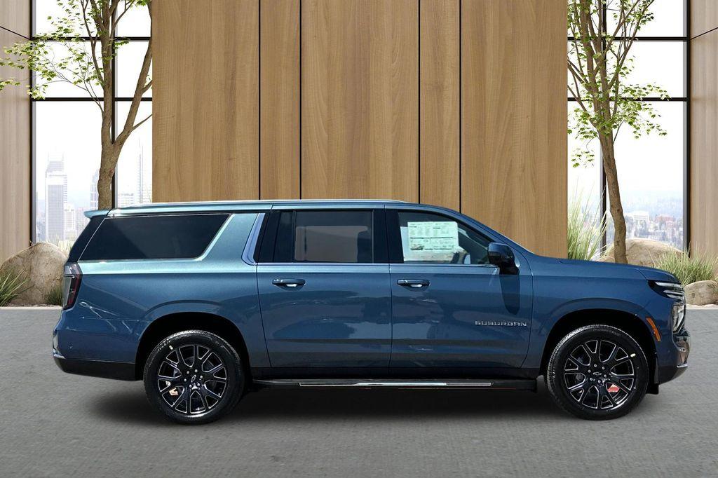 new 2025 Chevrolet Suburban car, priced at $72,505