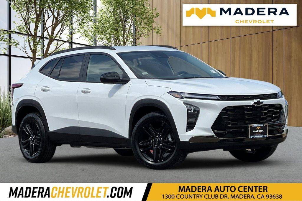new 2025 Chevrolet Trax car, priced at $26,955