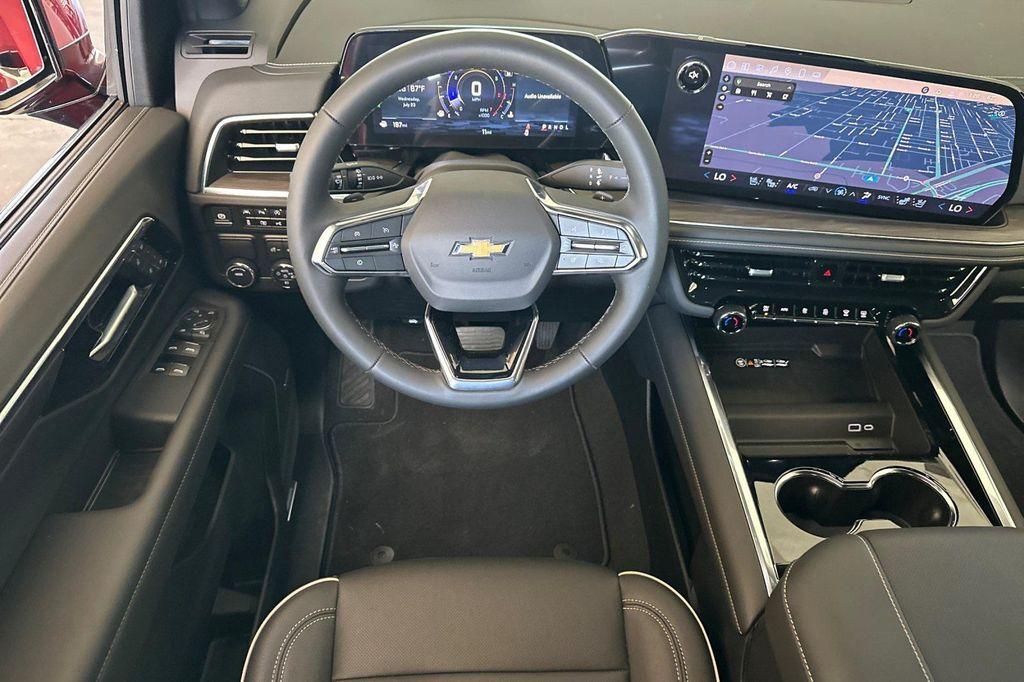new 2025 Chevrolet Suburban car, priced at $77,290