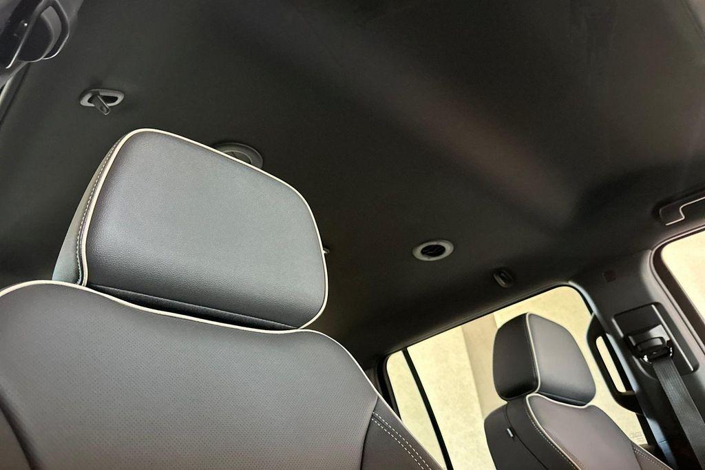 new 2025 Chevrolet Suburban car, priced at $77,290