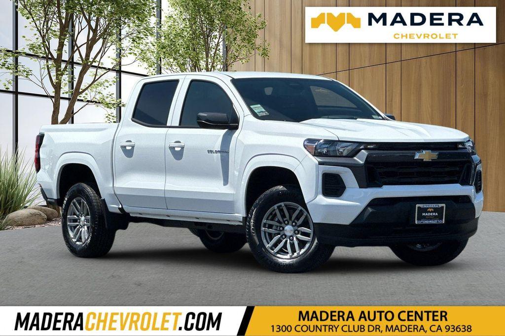 new 2025 Chevrolet Colorado car, priced at $35,490