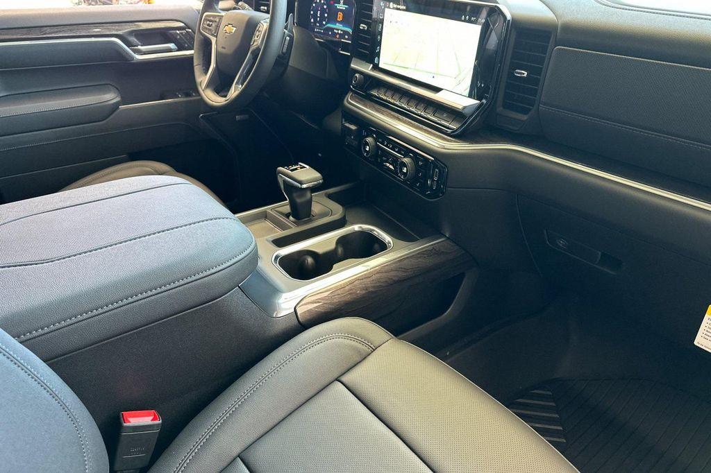 new 2025 Chevrolet Silverado 1500 car, priced at $64,670