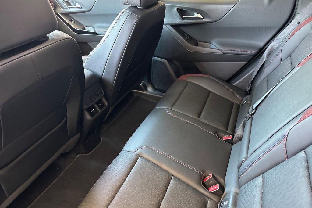 new 2026 Chevrolet Equinox car, priced at $35,285