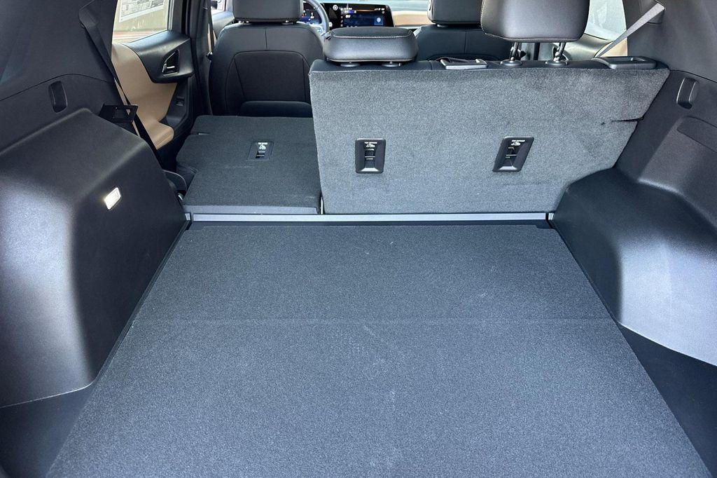 new 2026 Chevrolet Equinox car, priced at $36,780