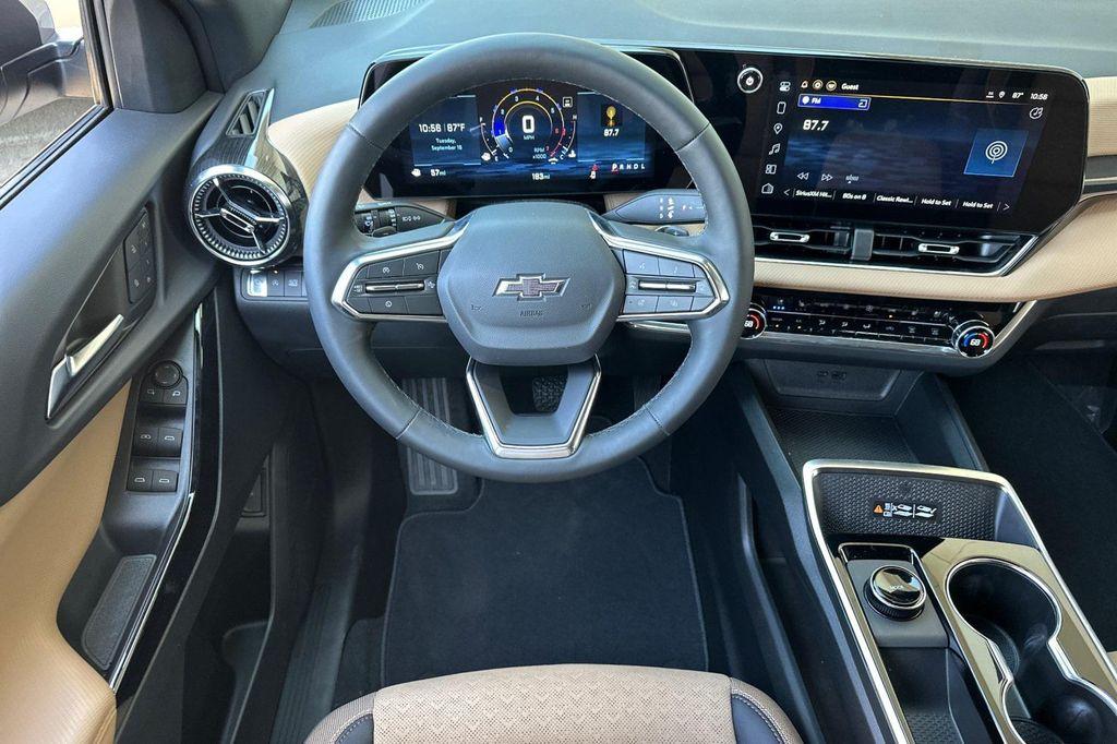 new 2026 Chevrolet Equinox car, priced at $36,780