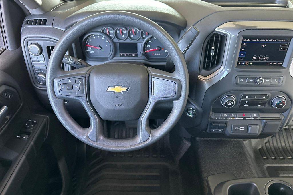 new 2025 Chevrolet Silverado 1500 car, priced at $40,130