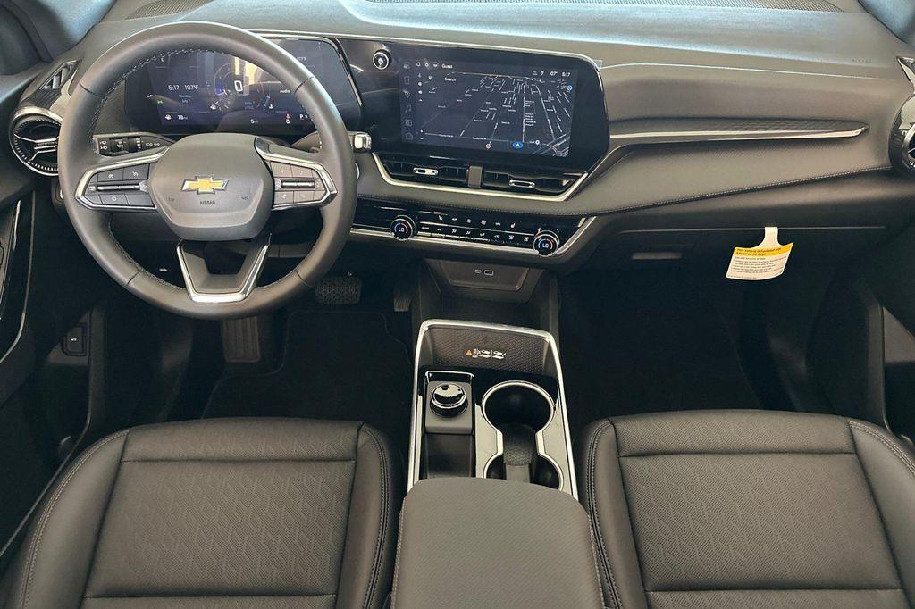 new 2026 Chevrolet Equinox car, priced at $31,040