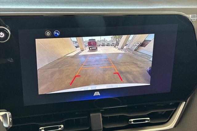 new 2026 Chevrolet Equinox car, priced at $32,045