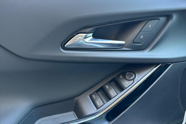 new 2026 Chevrolet Equinox car, priced at $33,585