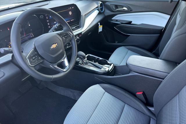 new 2025 Chevrolet Trax car, priced at $24,235