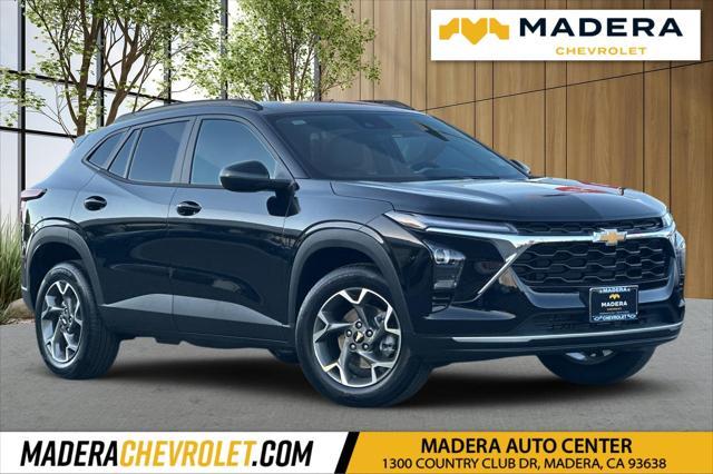 new 2025 Chevrolet Trax car, priced at $24,235