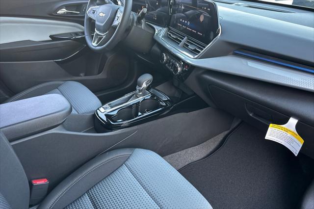 new 2025 Chevrolet Trax car, priced at $24,235