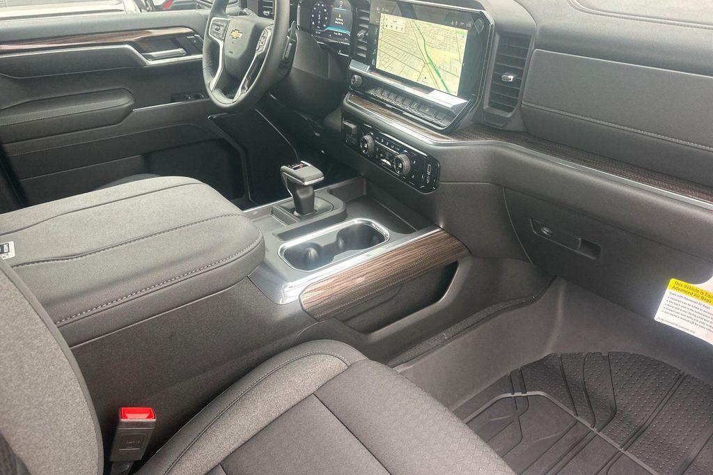 new 2025 Chevrolet Silverado 1500 car, priced at $57,355