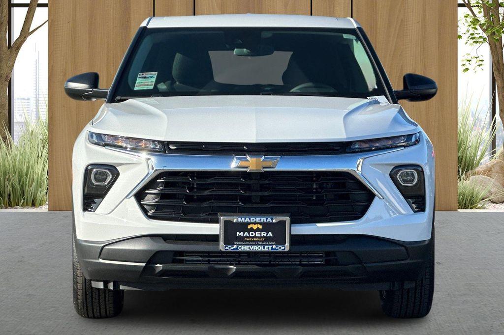 new 2026 Chevrolet TrailBlazer car, priced at $25,740