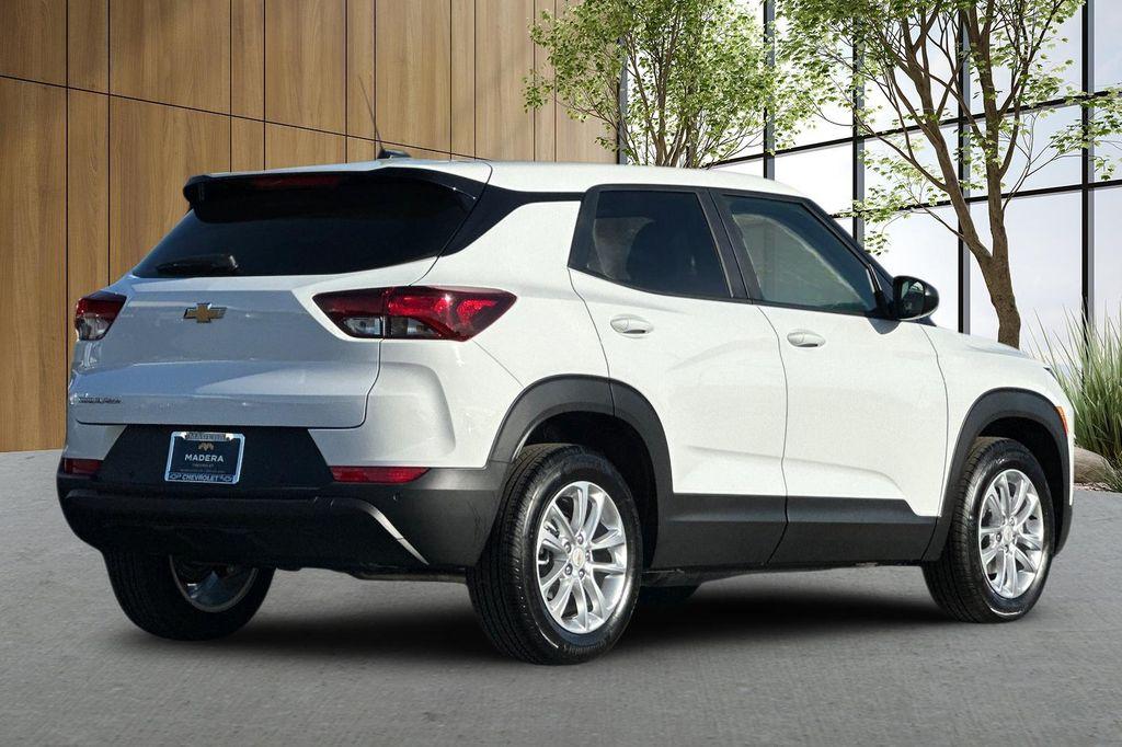new 2026 Chevrolet TrailBlazer car, priced at $25,740
