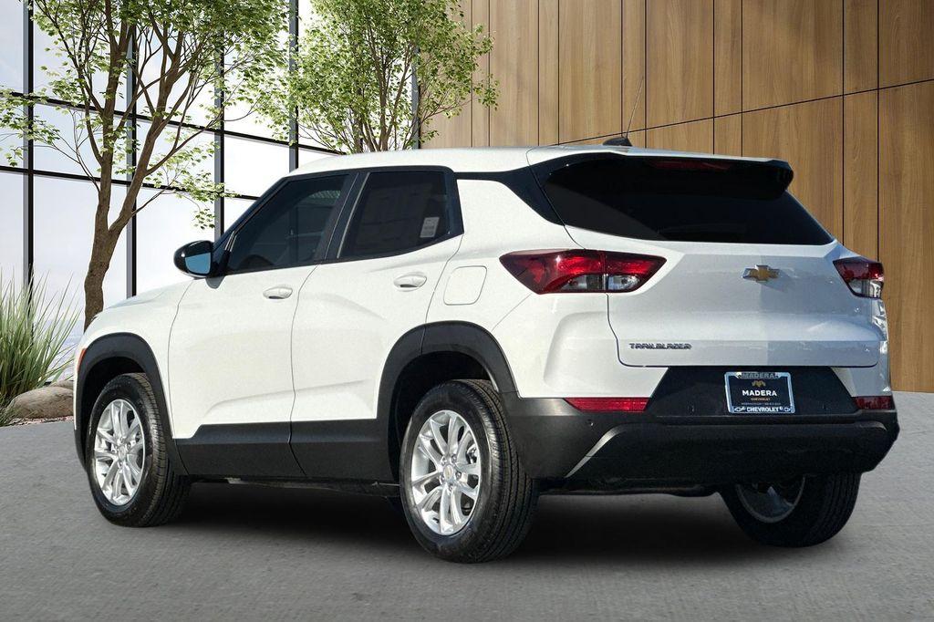 new 2026 Chevrolet TrailBlazer car, priced at $25,740