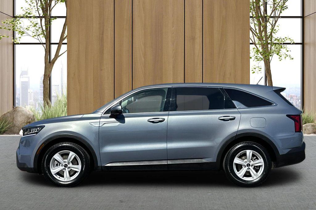 used 2021 Kia Sorento car, priced at $19,499