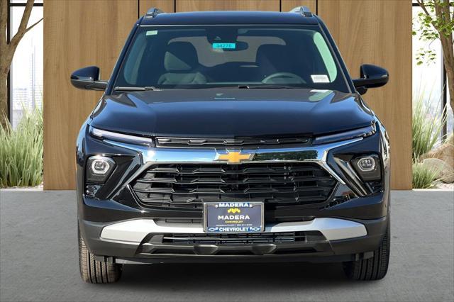 new 2025 Chevrolet TrailBlazer car, priced at $26,199