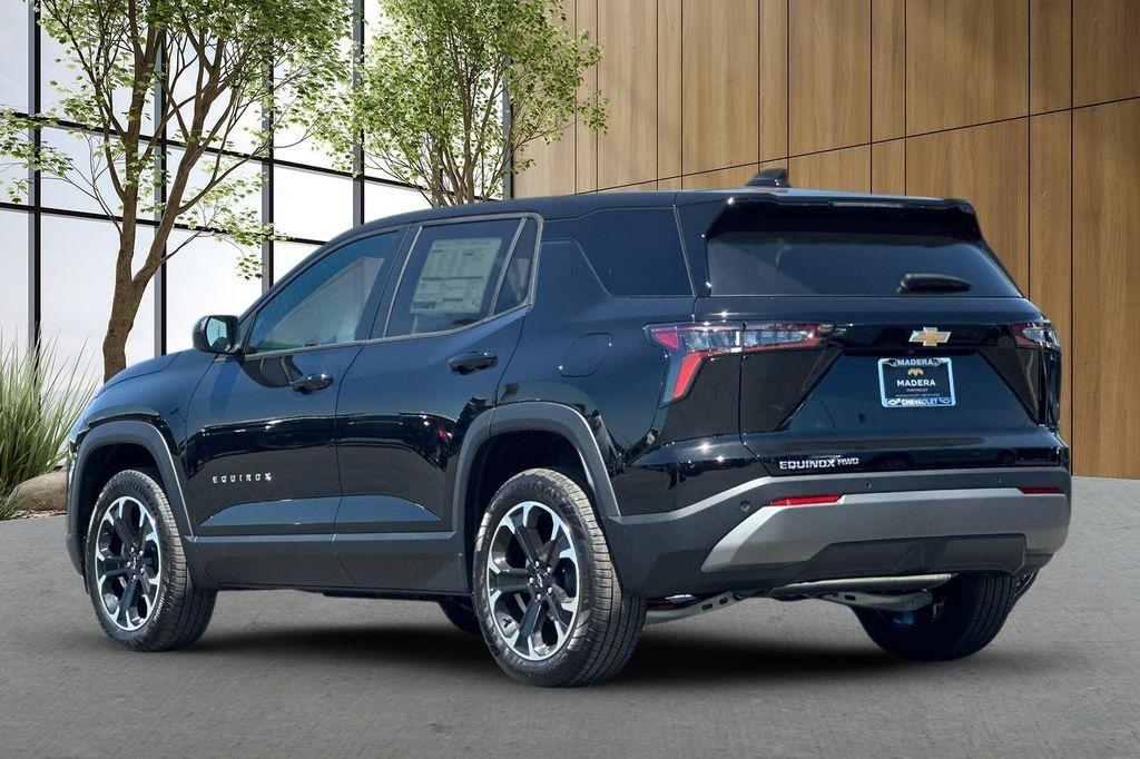new 2026 Chevrolet Equinox car, priced at $33,645