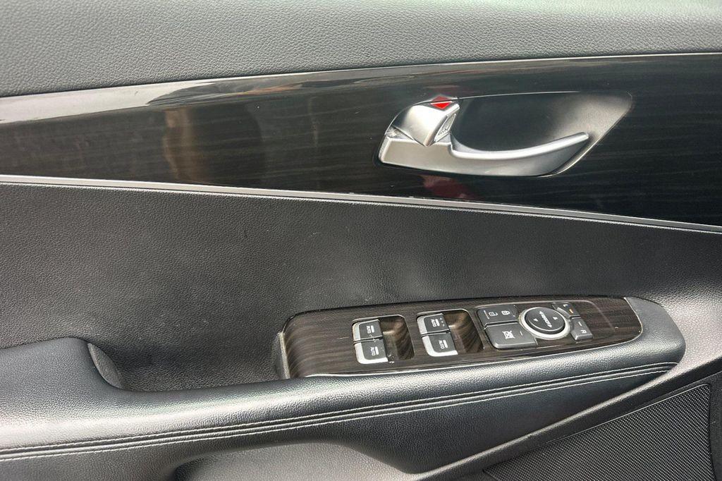 used 2019 Kia Sorento car, priced at $12,217