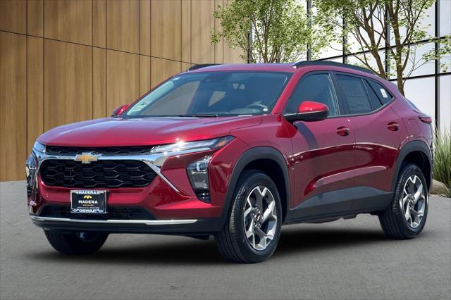 new 2025 Chevrolet Trax car, priced at $24,335