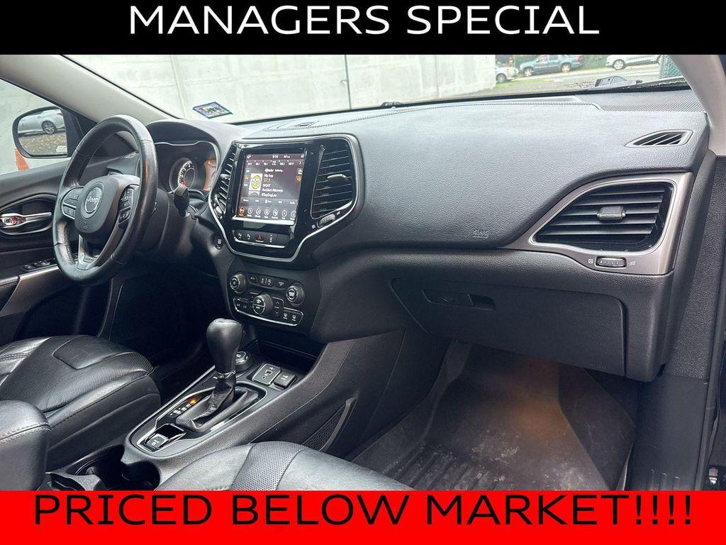 used 2019 Jeep Cherokee car, priced at $10,990