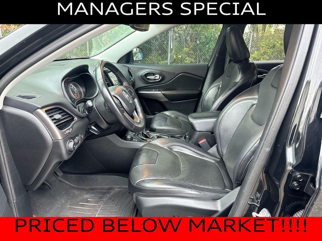 used 2019 Jeep Cherokee car, priced at $10,990